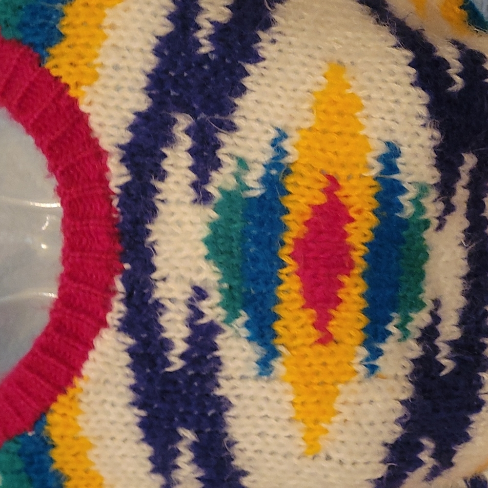 Sweater - Picture 2 of 7